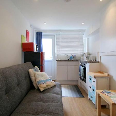 Pebbles Apartment Seaford Esterno foto