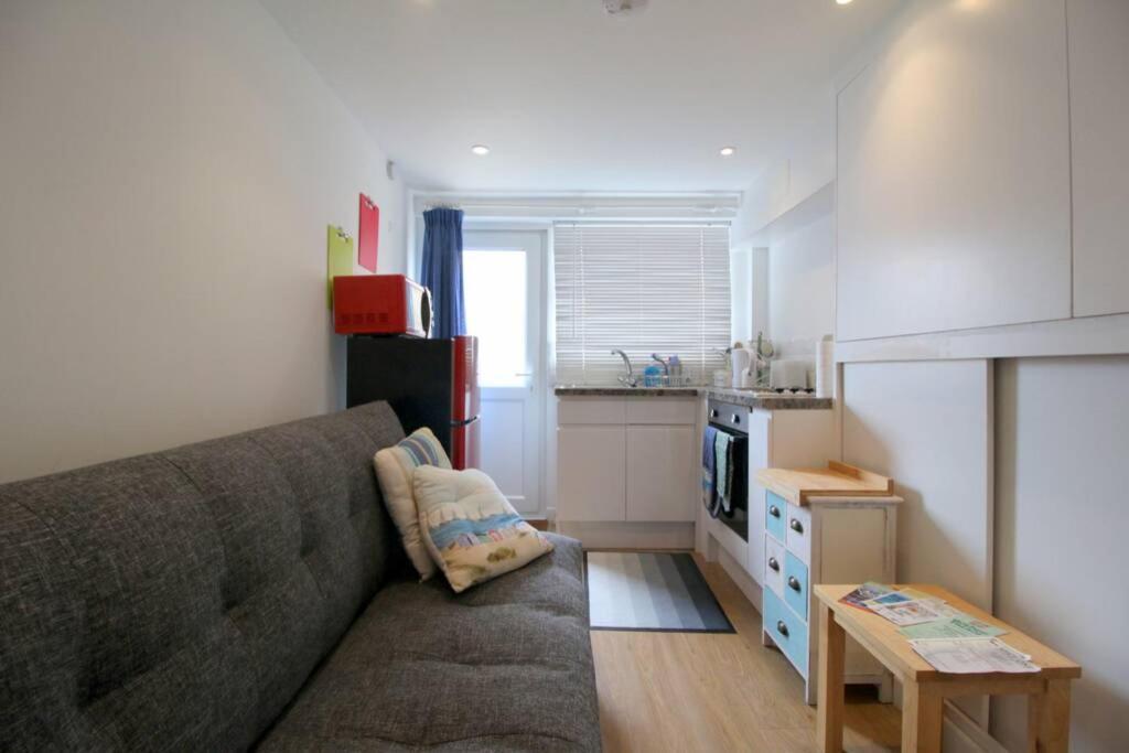 Pebbles Apartment Seaford Esterno foto